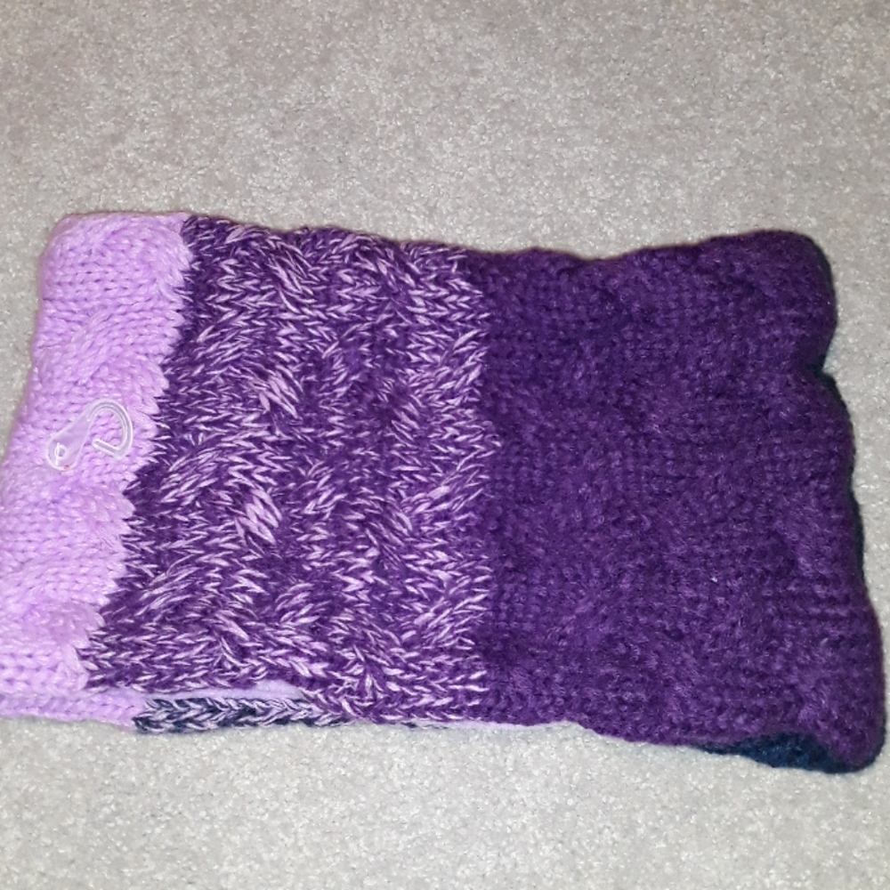 GIRLS  WINTER SCARF - Picture 2 of 3